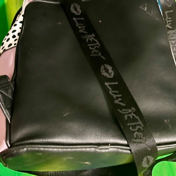 Luv Betsy Backpack - Picture 2 of 3